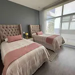 Urban Life Condesa Apartment