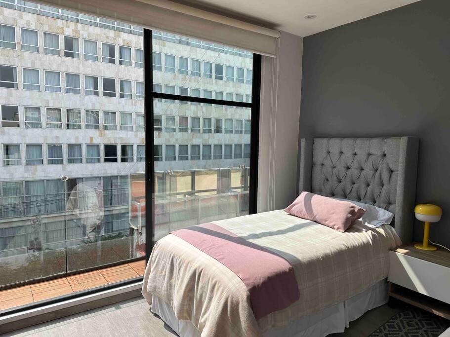 Urban Life Condesa Apartment