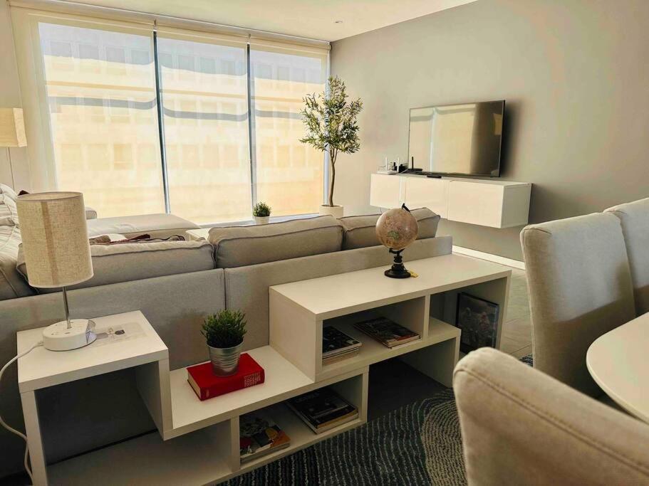 Urban Life Condesa Apartment Mexico City